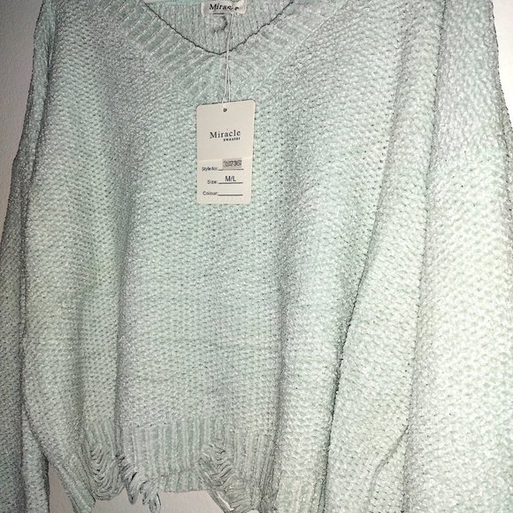 Miracle Women's Mint Green V neck Distressed Hem Knit Long Sleeve Crop Sweater - Picture 5 of 8